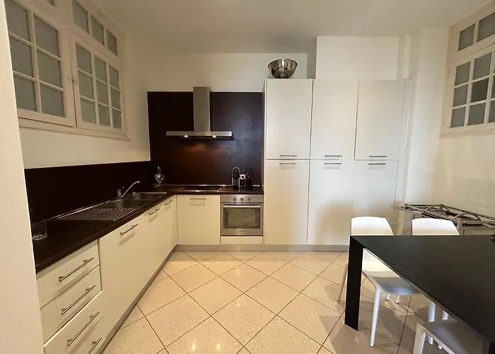 Apartamento Superbe De 100m2 Face à La Dans Un Ancien Palace *